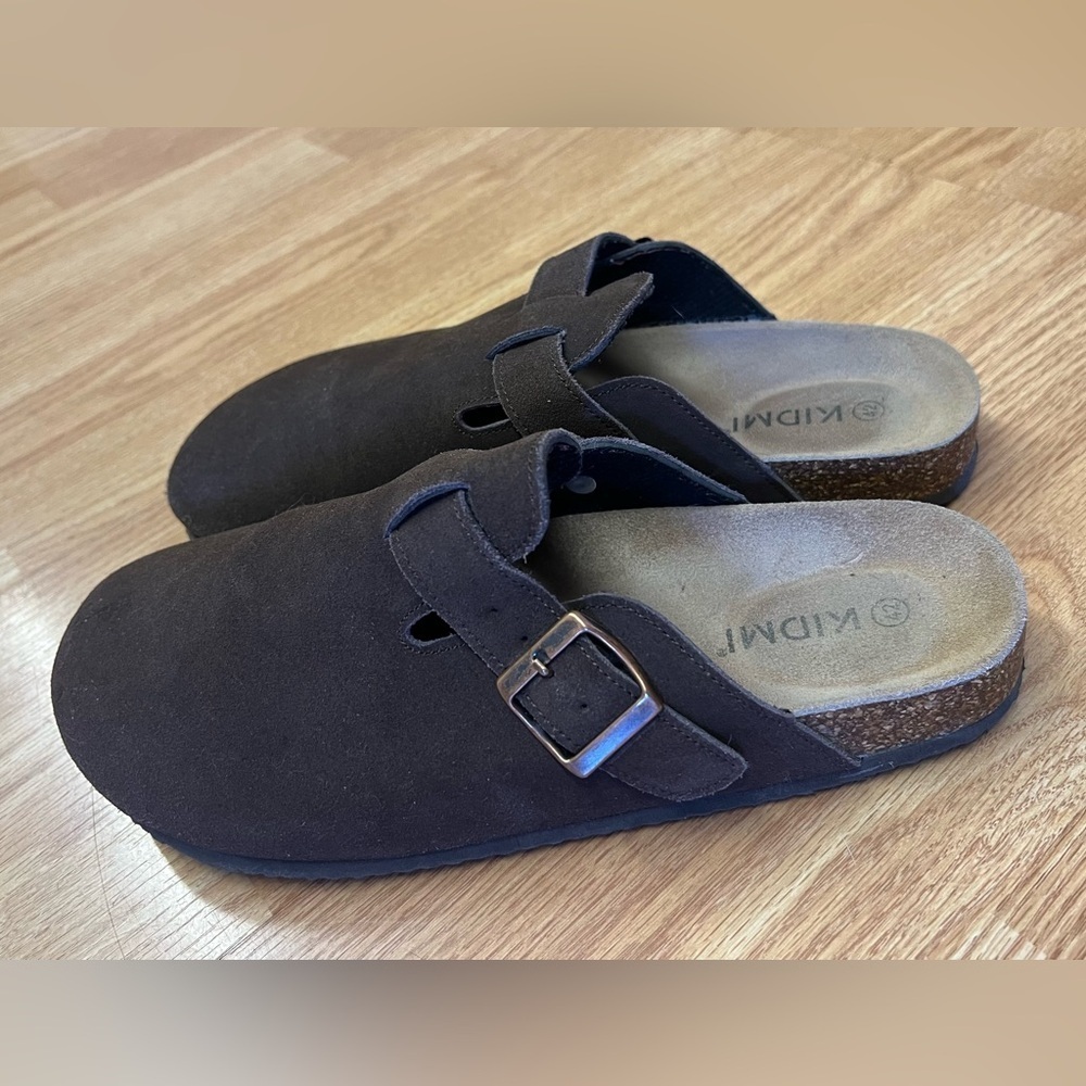 KIDMI Women's Suede
Leather Mules Cork Footed
Sandals Sz 42 US Women’s 8-8.5